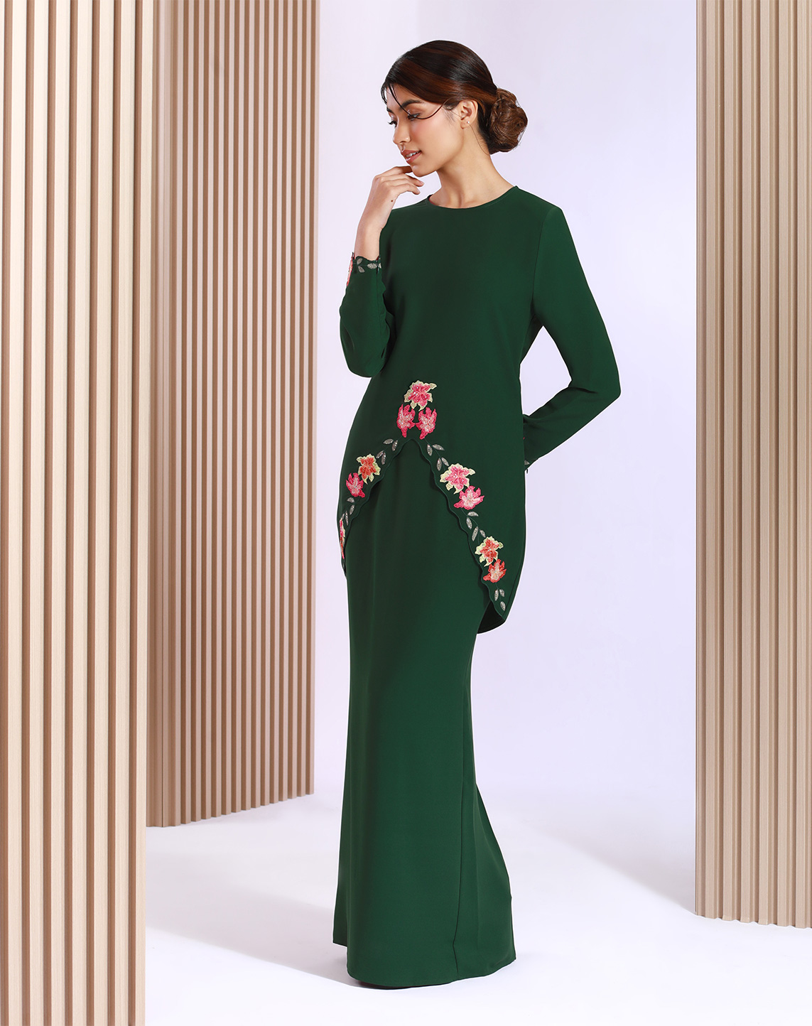 MAZIA BAJU KURUNG IN GREEN